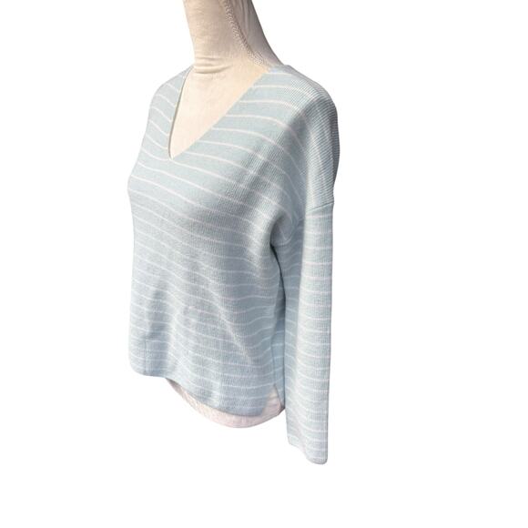 Carve Designs Zella Merino Wool Stripe 3/4 Sleeve V Neck Sweater Ice Stripe - S - Picture 4 of 7